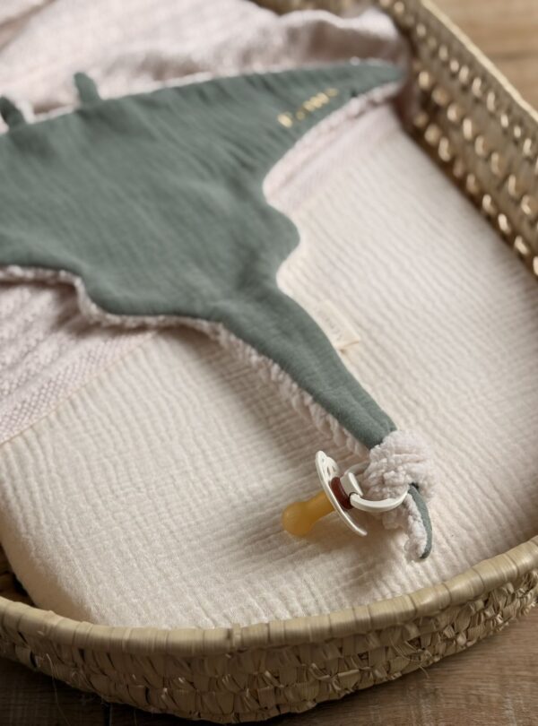 doudou raie manta gaze de coton kaki personnalisé