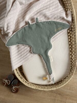 doudou raie manta gaze de coton kaki personnalisé