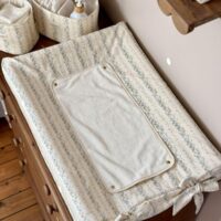 housse de matelas à langer rayé fleuri bleu tendres rayures