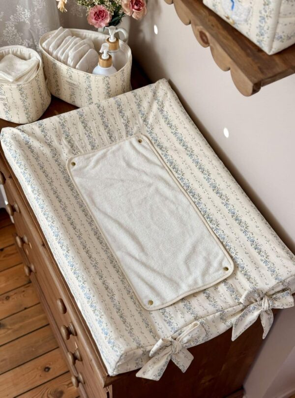 housse de matelas à langer rayé fleuri bleu tendres rayures