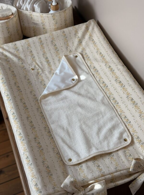 housse de matelas à langer rayures fleuri jaune