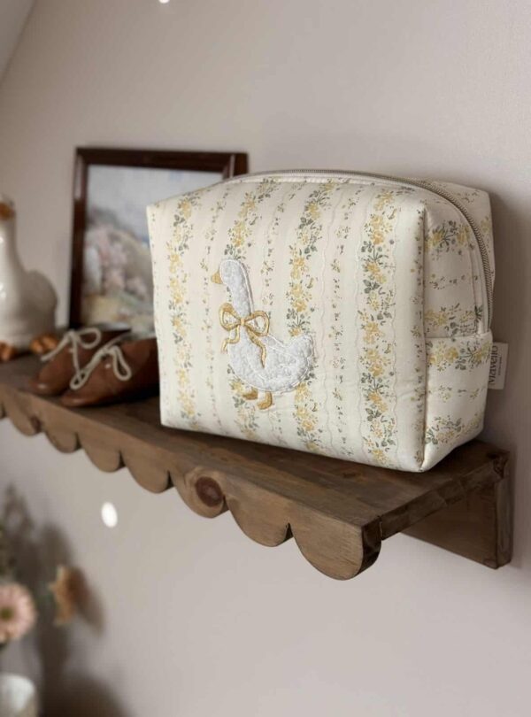 trousse de toilette rayures fleuri jaune broderie oie