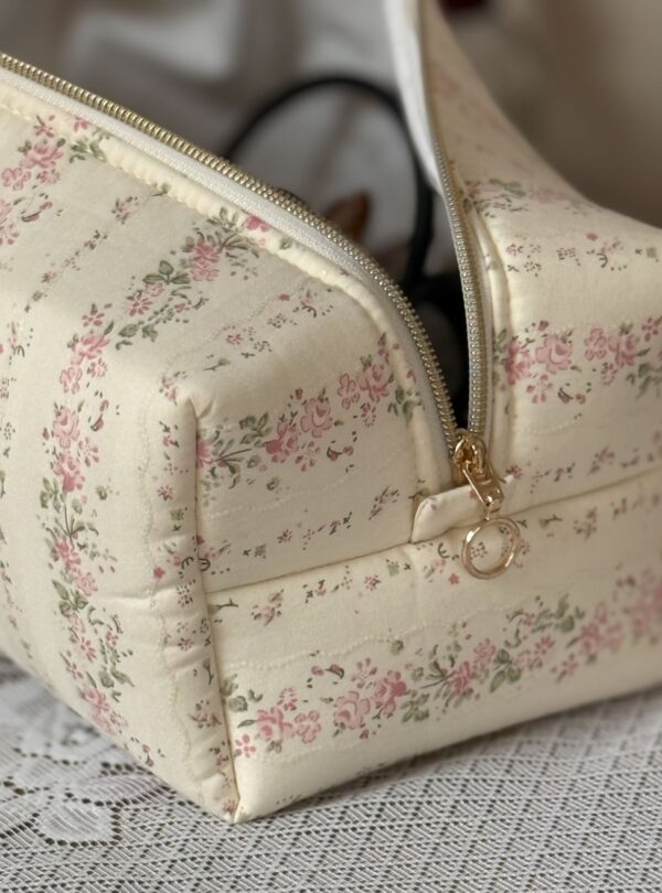 trousse de toilette xl tendres rayures fleurie rose