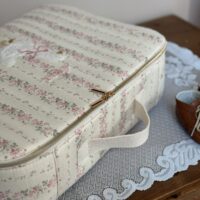 valisette enfant tendres rayures fleuri rose personnalisé