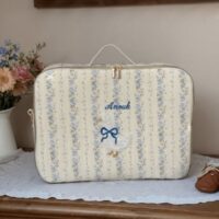 valisette tendres rayures bleu broderie oie et prénom