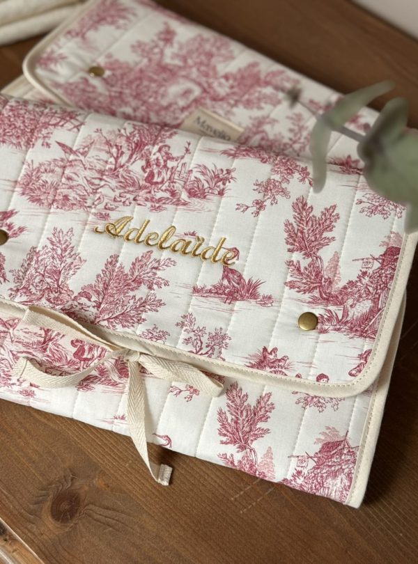 matelas à langer nomade matelassé toile de jouy framboise